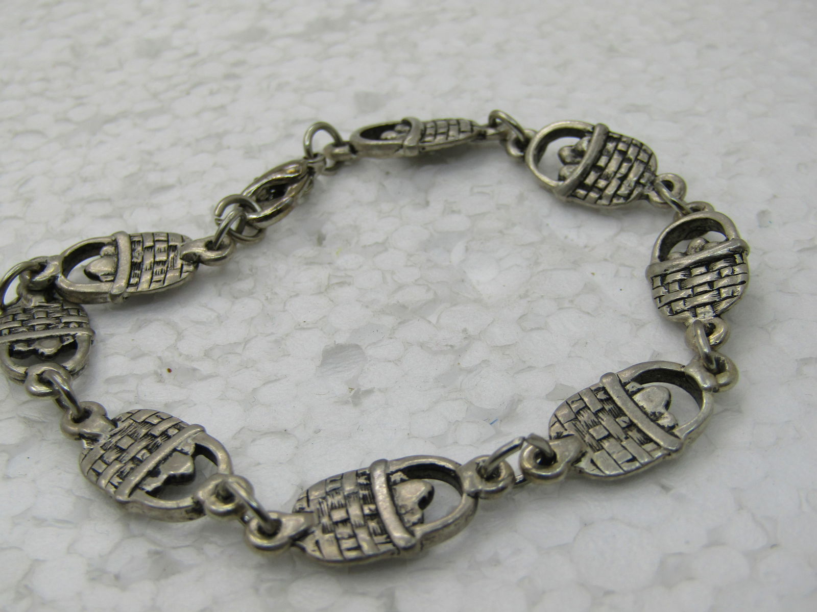 Vintage Apple Basket Link Bracelet, 7.5", 1980's-1990's, Pewter/Silver Tone - 2