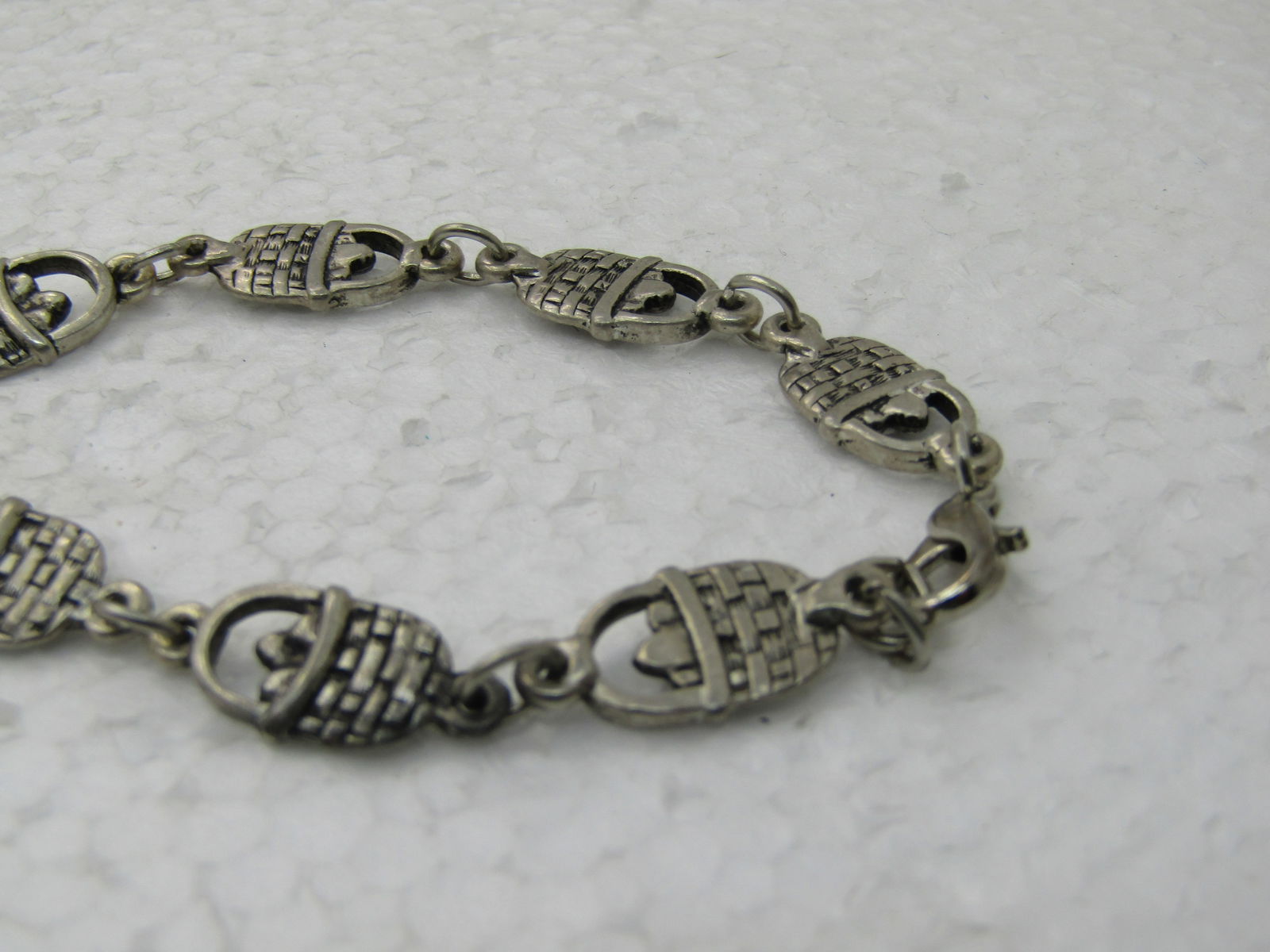 Vintage Apple Basket Link Bracelet, 7.5", 1980's-1990's, Pewter/Silver Tone - 5