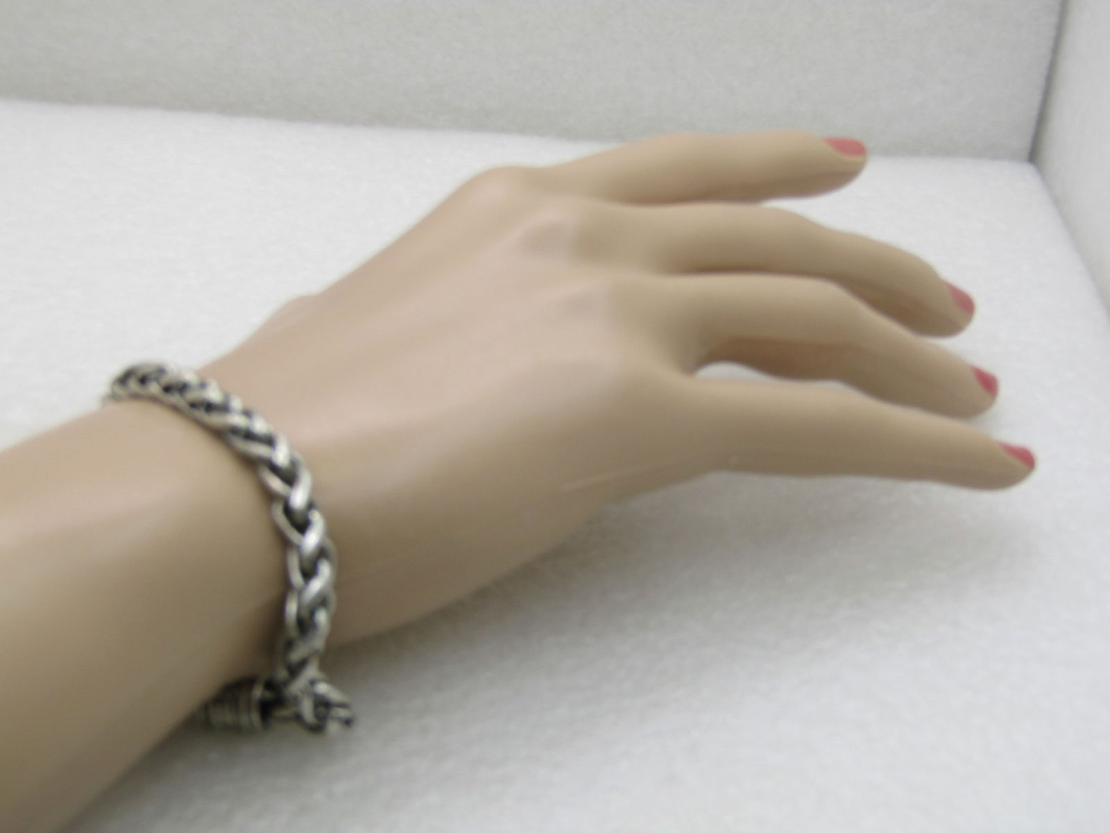 Silver Plated Tone Heavy Link Bracelet, Heart Lobster Clasp, 7.75" - 5