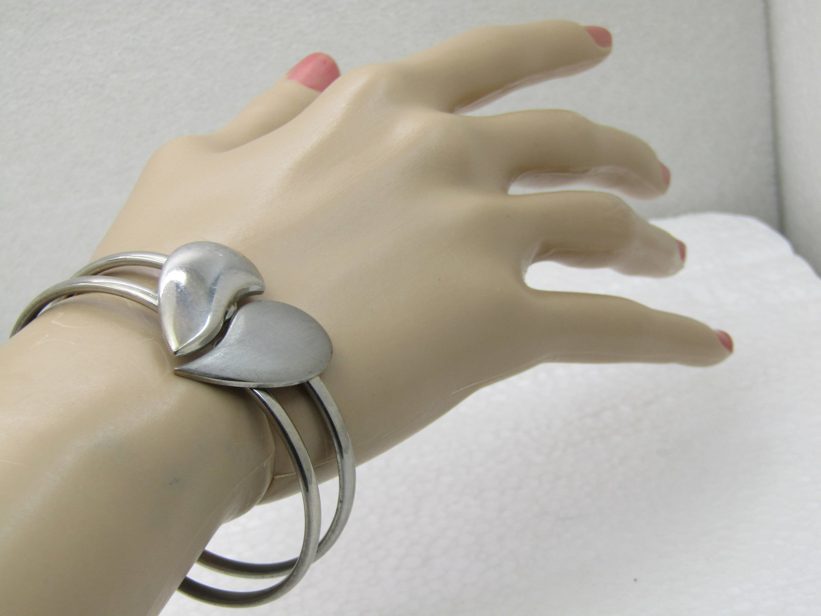 Vintage Premier Designs Heart Clamper Bracelet, 7", Silver Tone - 6