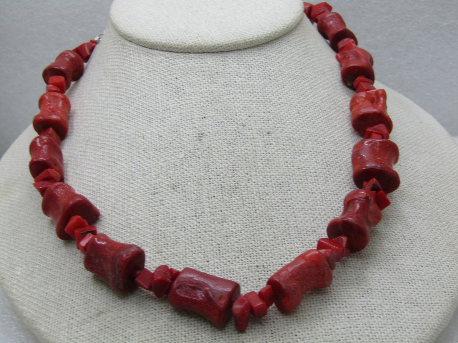 Three Inlaid Mother-of-Pearl Bangle Bracelets. Stackable, 7.5", Silver Tone - 3