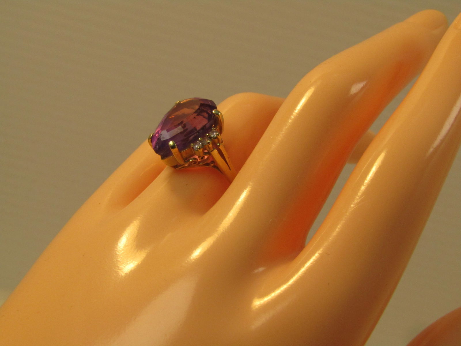 Vintage 14kt Amethyst Diamond Ring, 6 CTW Sz. 7, 1970's-1980's - 9