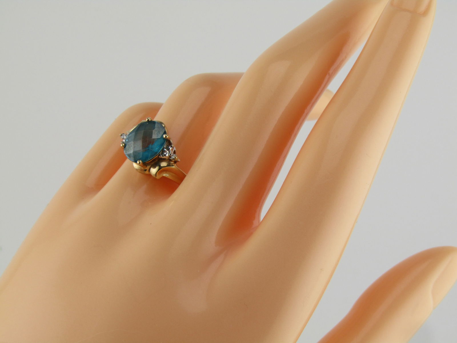 Vintage 10kt Blue Topaz Diamond Ring, Sz. 9. 1980's - 7