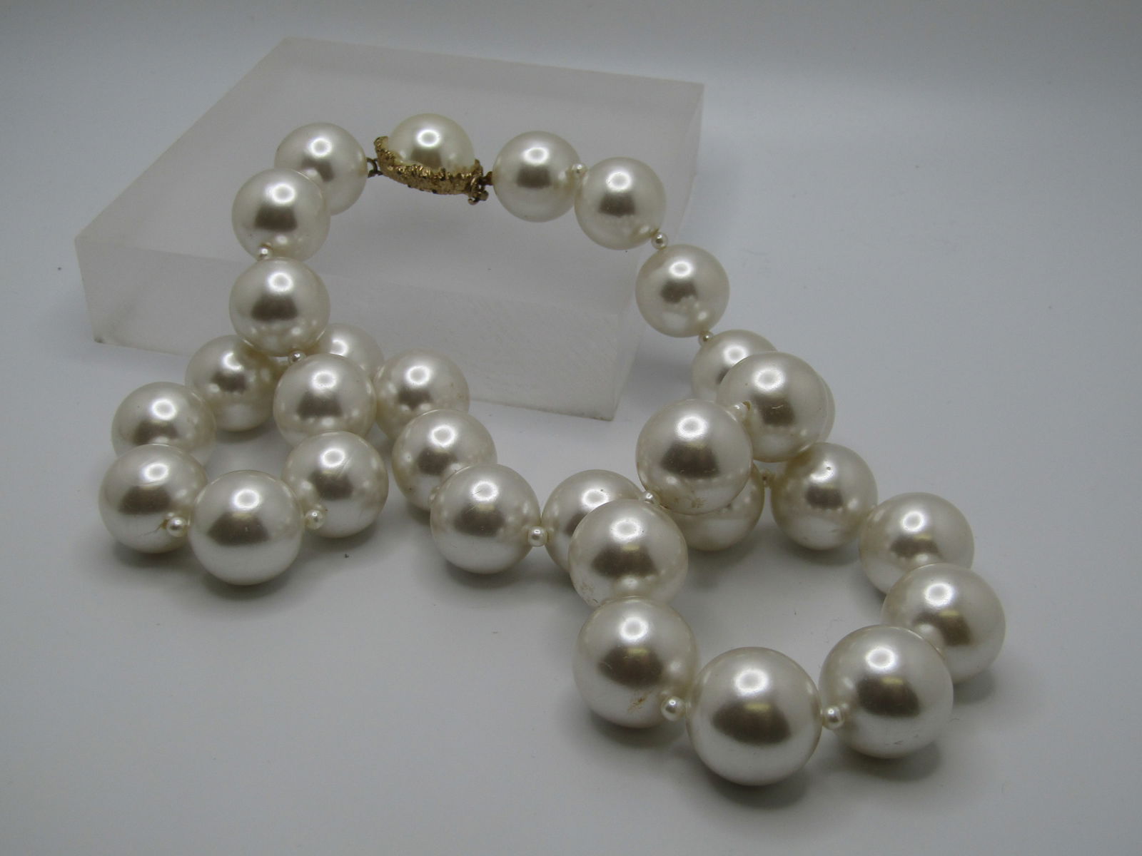 Vintage Chunky Faux Pearl Necklace, 24", Box Clasp, 1950's-1960's - 2