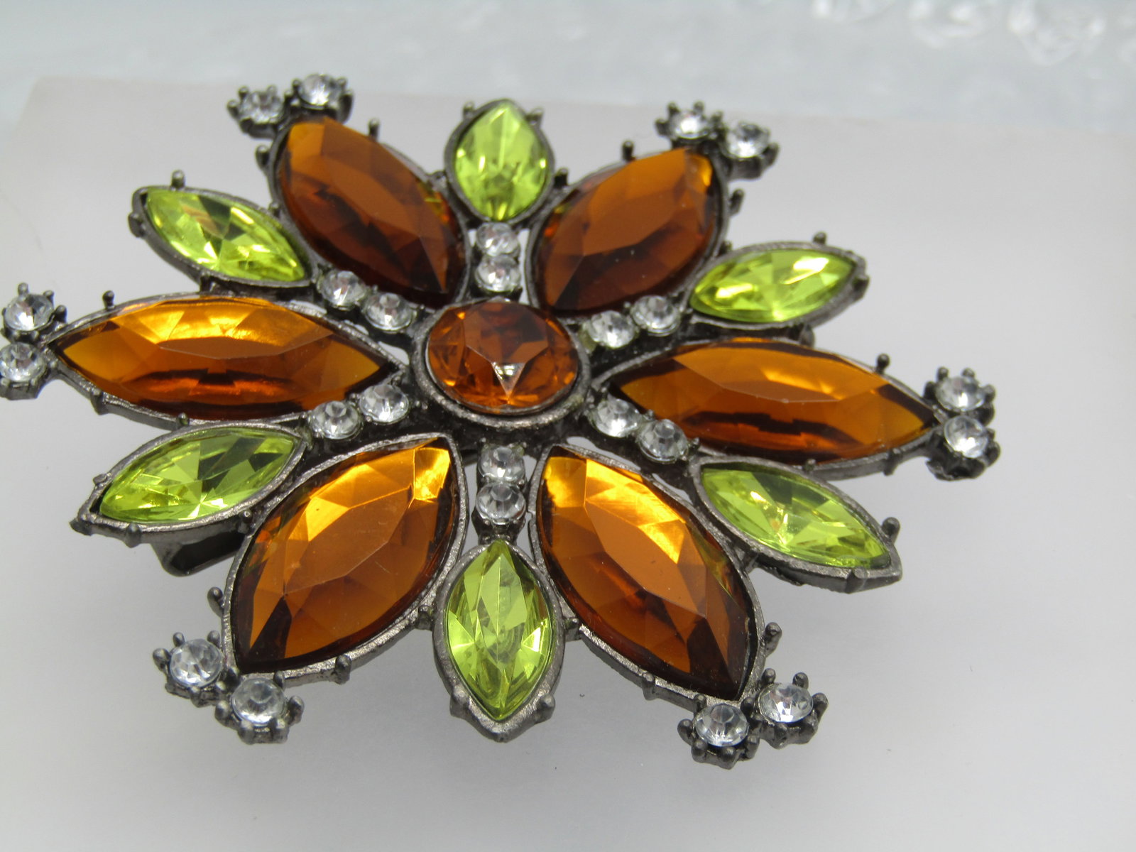 Vintage Green/Amber RS Clip, 3" Blossom - 3
