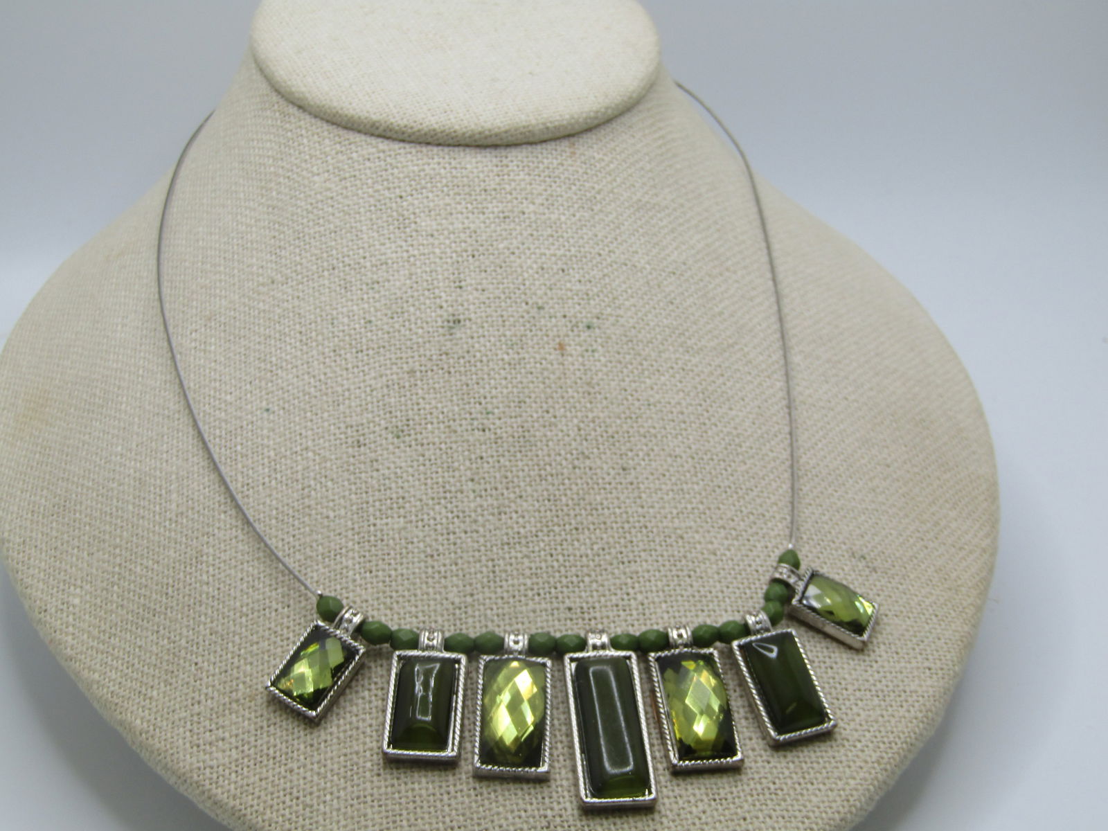 Green Faceted Bib Necklace, 20", Silver Tone - 2
