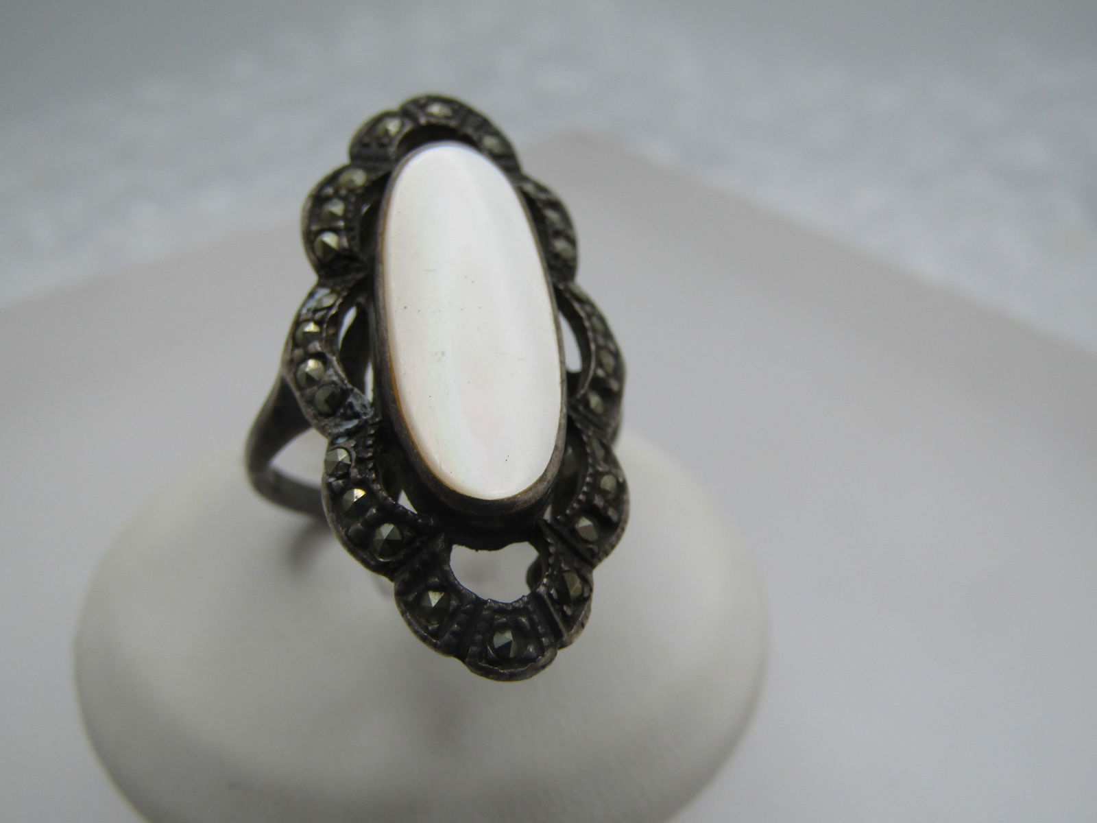 Vintage MOP Marcasite Ring, Sz. 7.5, 1980's - 3