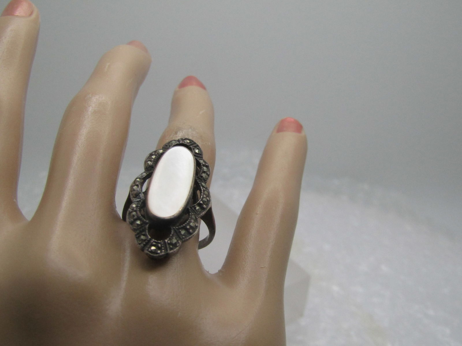 Vintage MOP Marcasite Ring, Sz. 7.5, 1980's - 8