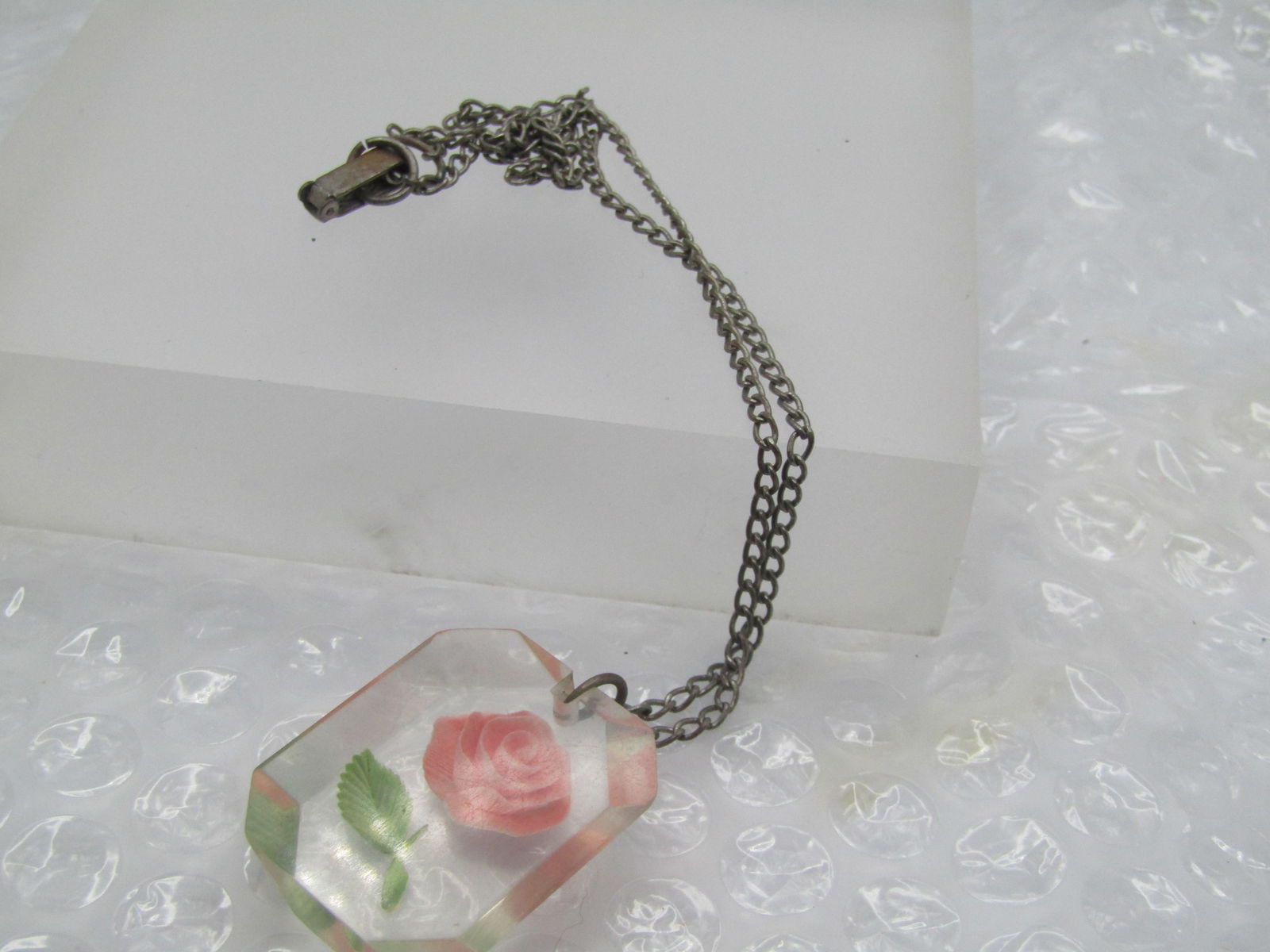 Vintage Reversed Carved Pink Rose Necklace, 16", 1940's - 5