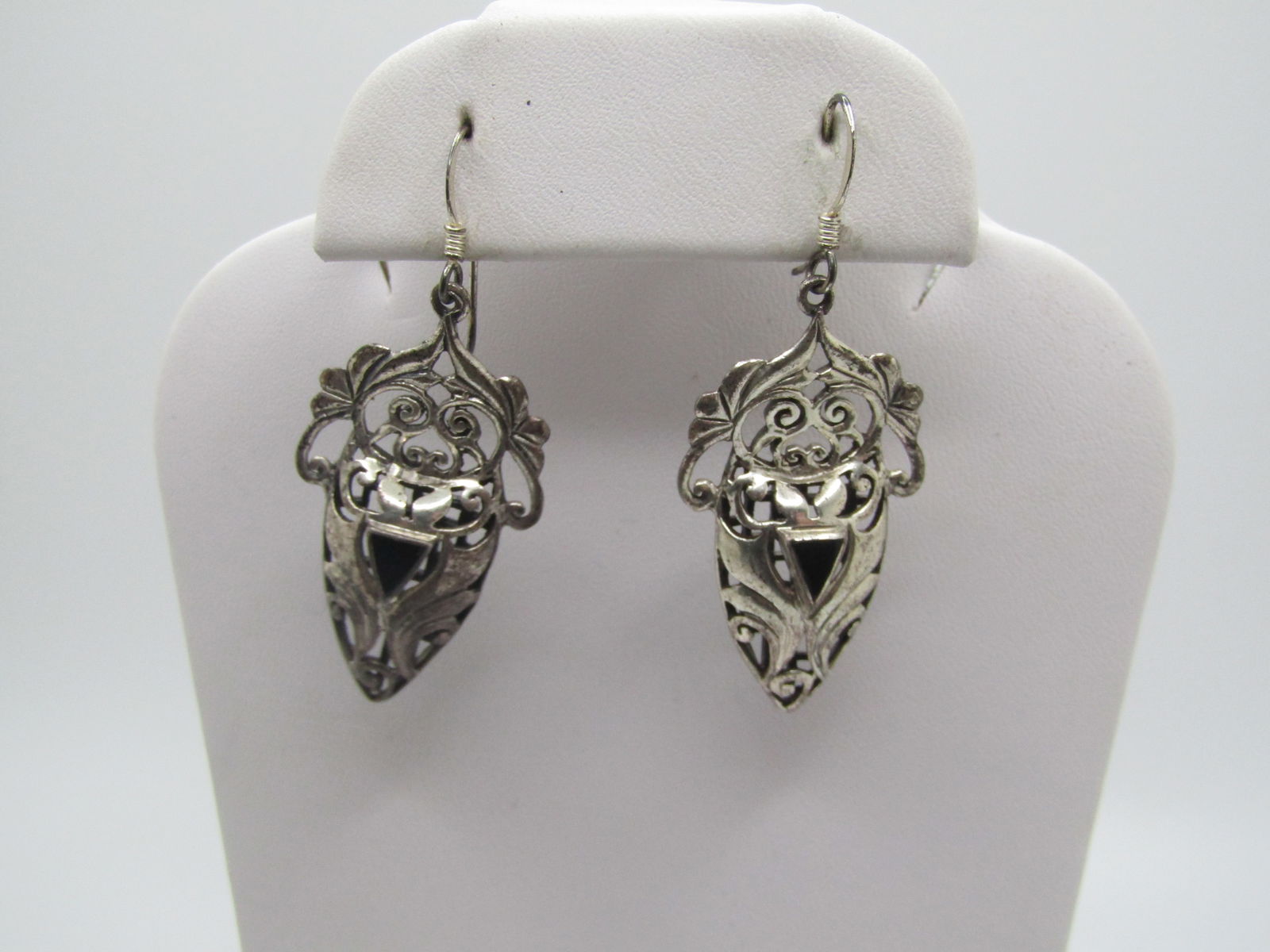 Vintage Sterling Onyx Scrolled Earrings, Pierced, 1980's-1990's - 5