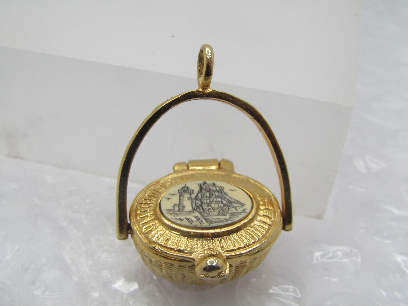 Vintage Scrimshaw Basket Pendant, 1980's-1990's, 1.25" - 2