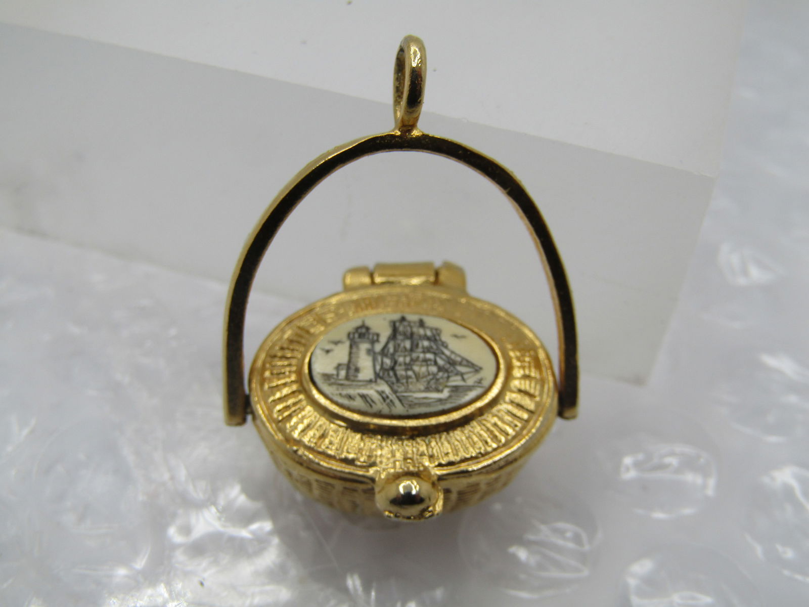 Vintage Scrimshaw Basket Pendant, 1980's-1990's, 1.25" - 3