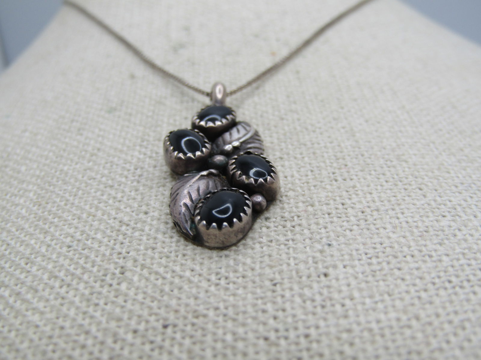 Vintage Sterling Southwestern Onyx Feather Necklace, 18", Signed Marsala - 2