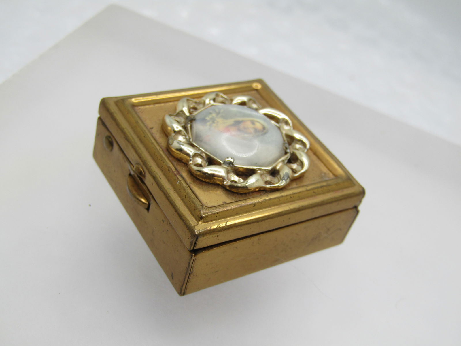 Vintage Blessed Mother Pill Box, 1950's-1960's, 1.25" Square - 3