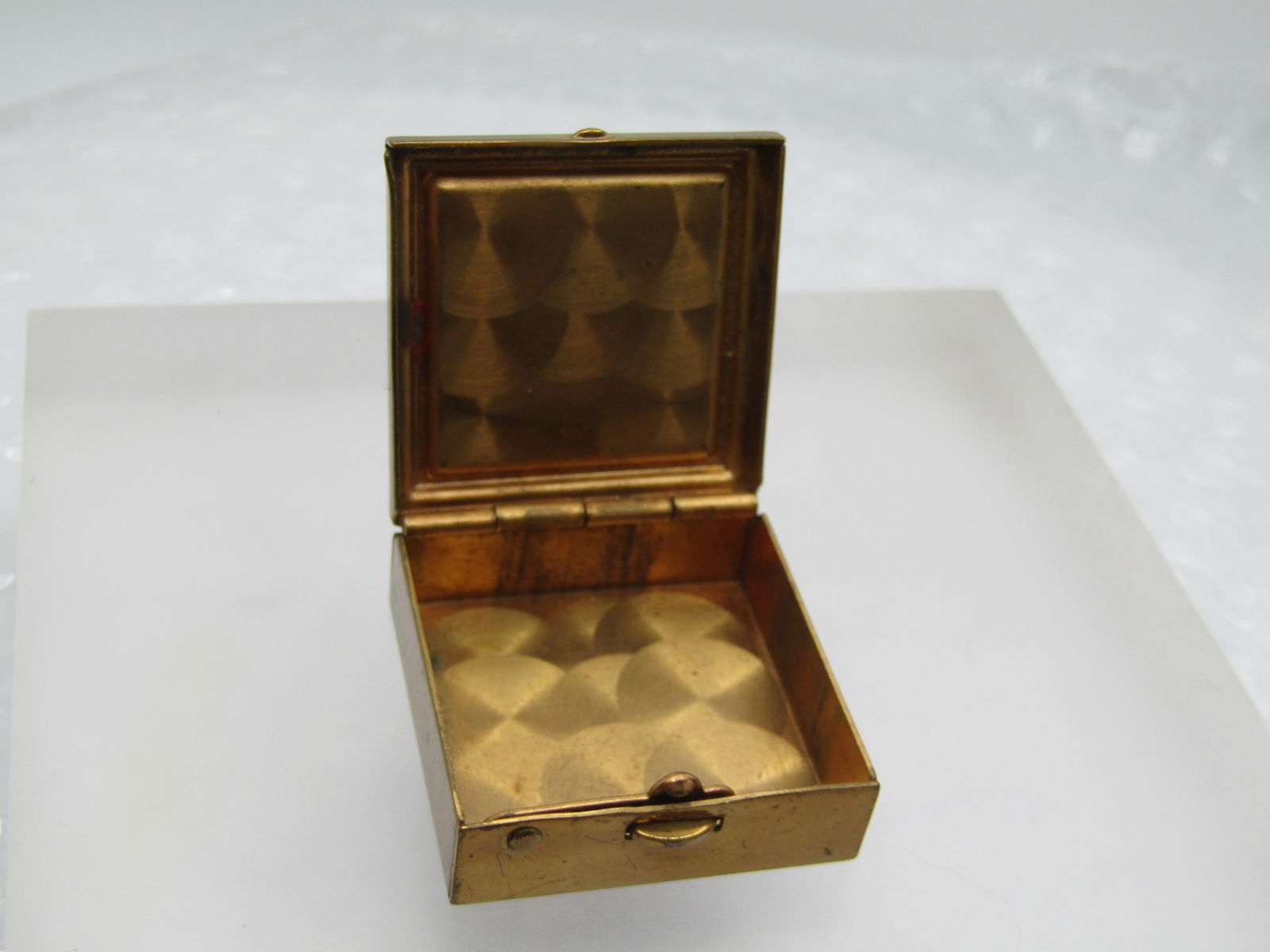 Vintage Blessed Mother Pill Box, 1950's-1960's, 1.25" Square - 4