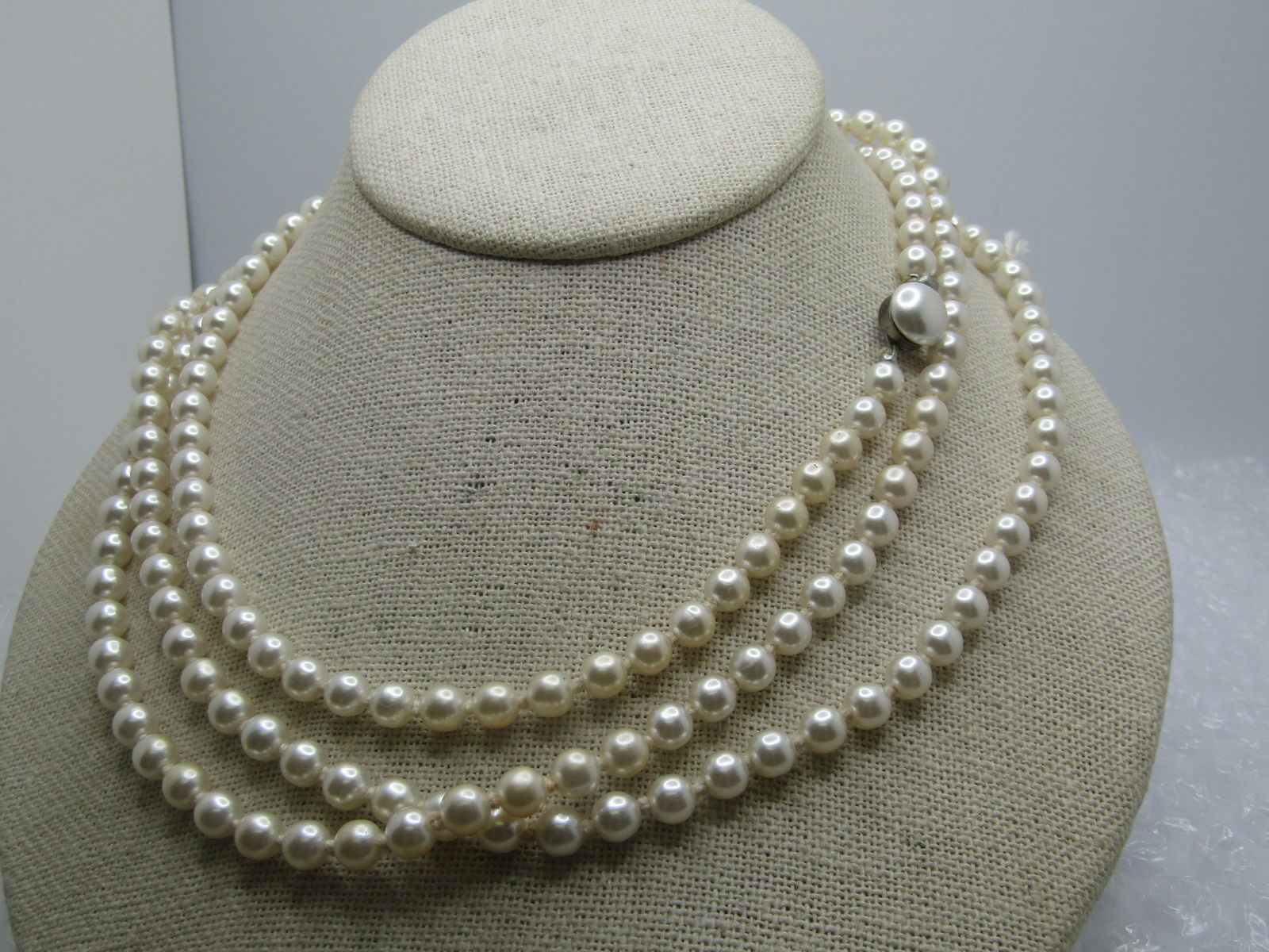 Vintage 54" Faux Pearl Necklace, 5.5mm, 1950's-1960's - 3