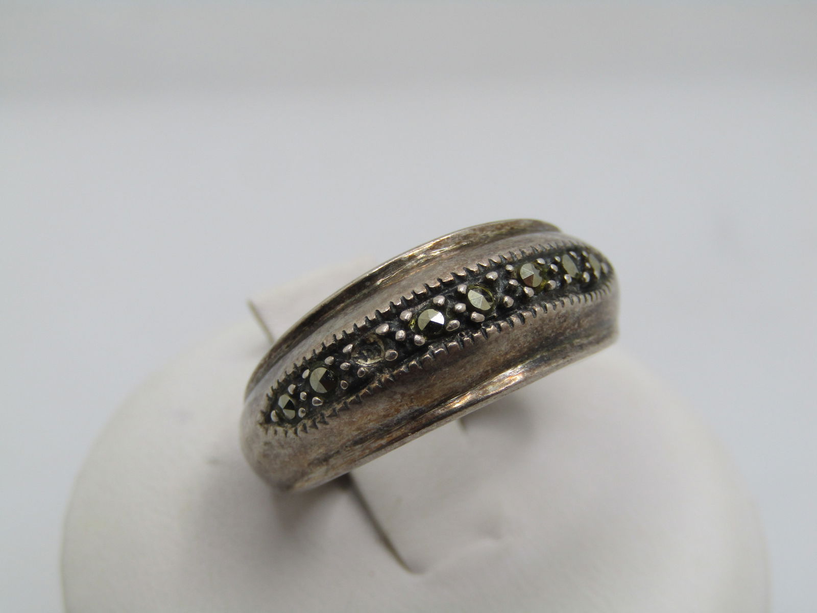 Vintage Sterling Marcasite Domed Band Ring, Sz. 7.25, Unisex, 1970's-1980's - 2