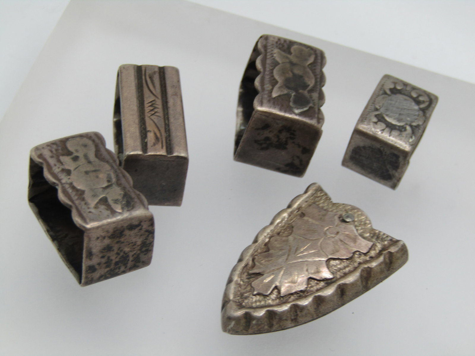 Vintage Sterling Southwestern Ranger Belt Pieces, Tip and 4 Keepers, Mexico - 3