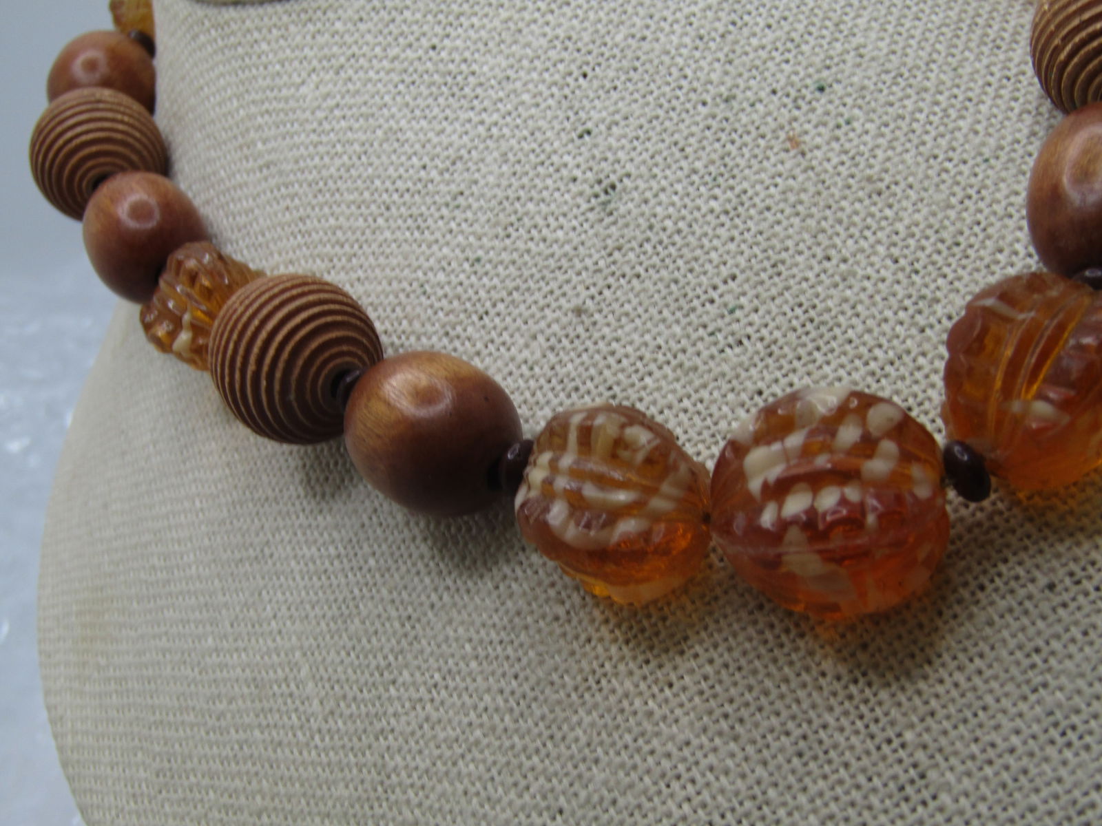 Vintage 1930's Wood & Glass Beaded Necklace, 16" - 3