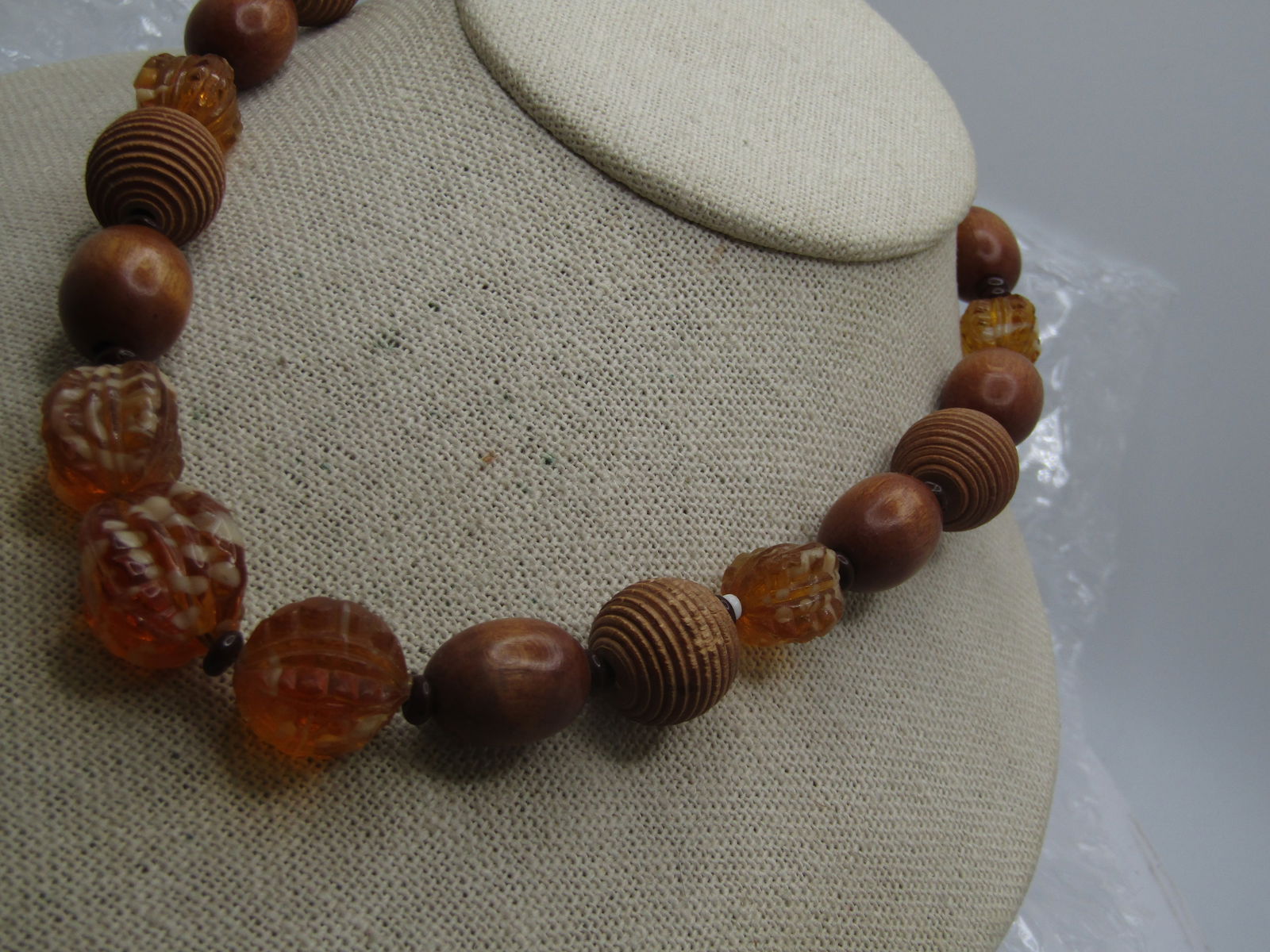 Vintage 1930's Wood & Glass Beaded Necklace, 16" - 4