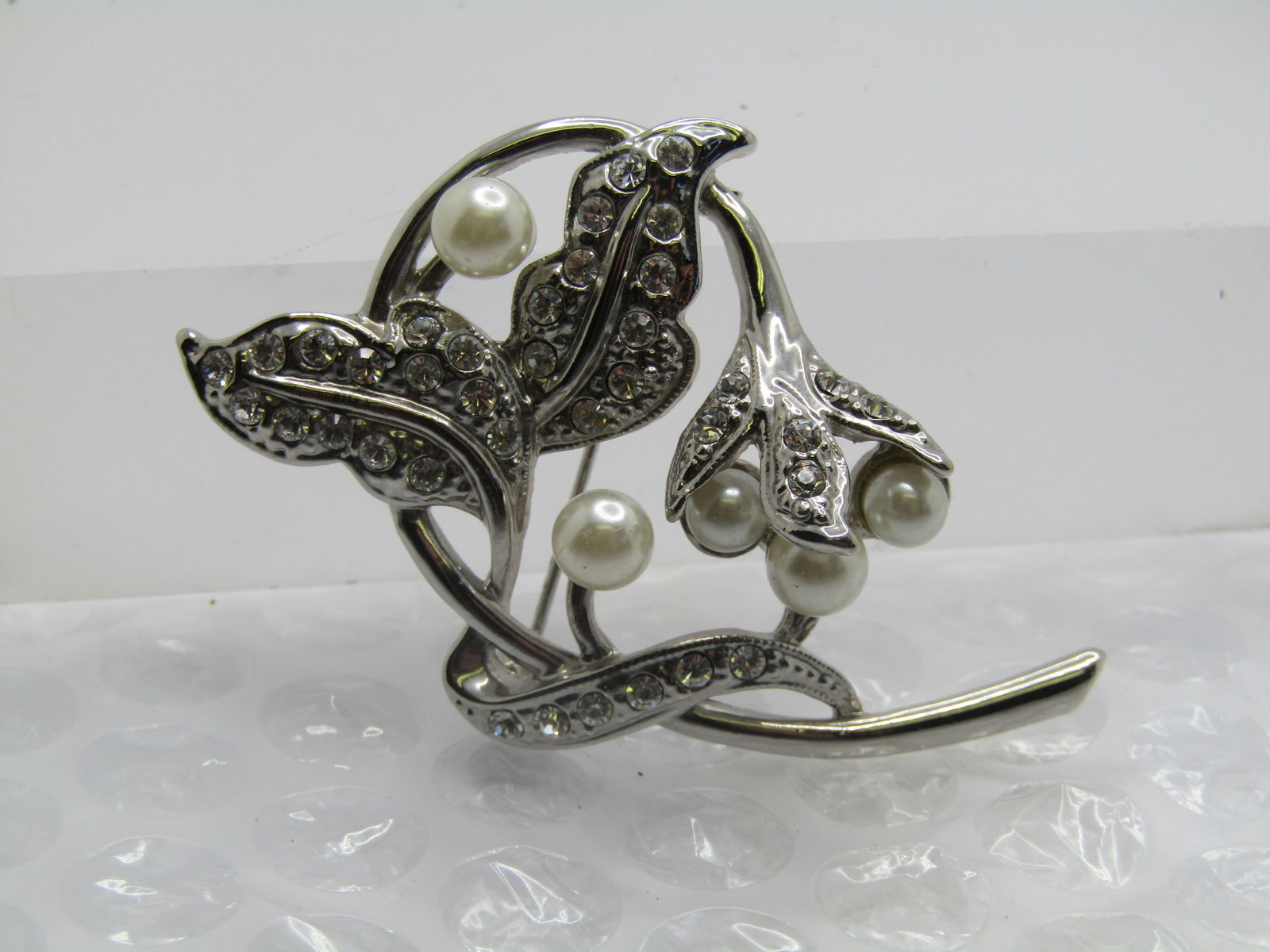 Vintage Faux Pearl & Rhinestone Leaf Stem Brooch, 1980's-1990's - 5