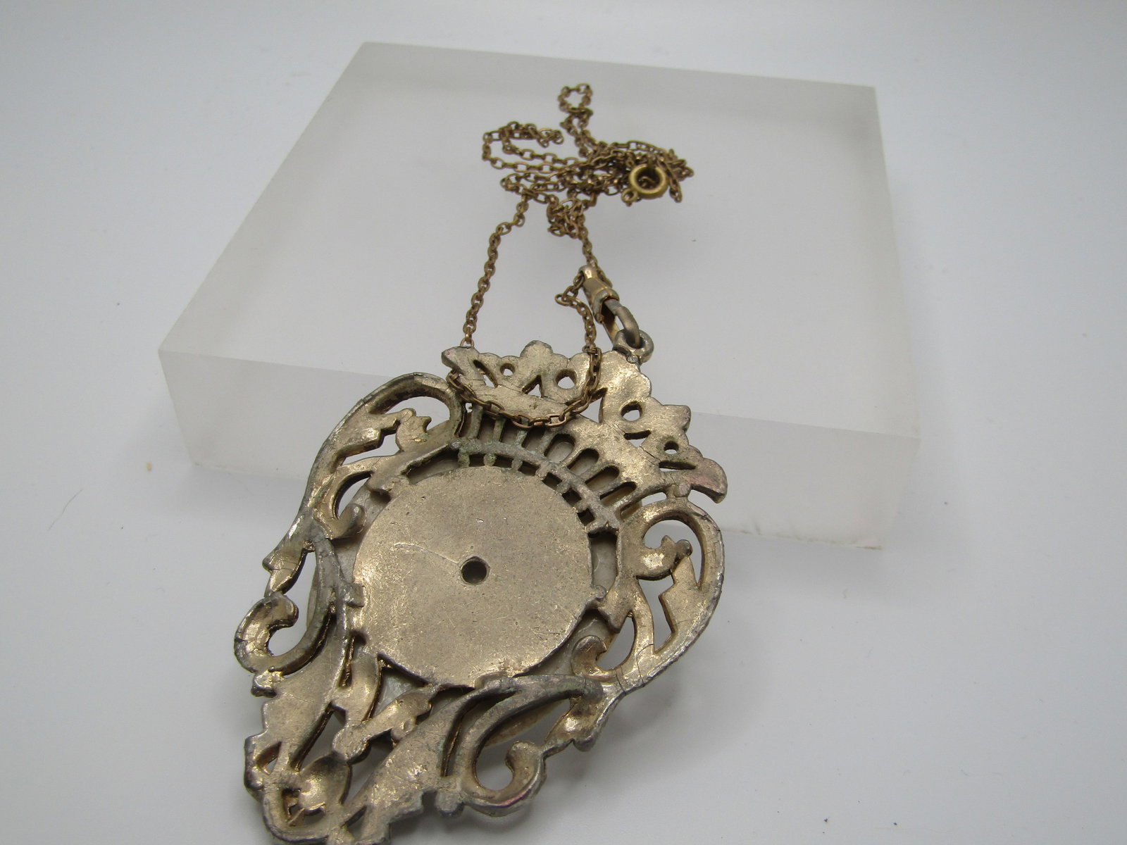 Vintage Floral Cameo Style Necklace, 26" - 6