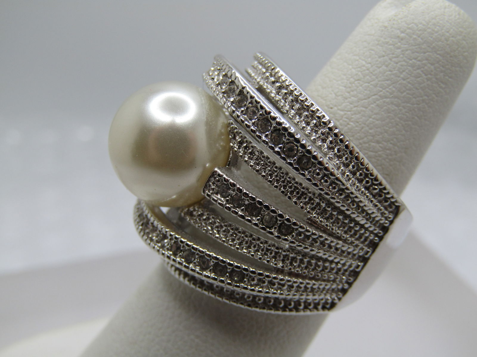 Silver Tone Faux Pearl Statement Ring, Sz. 5-7, Clear Stones, Signed - 3
