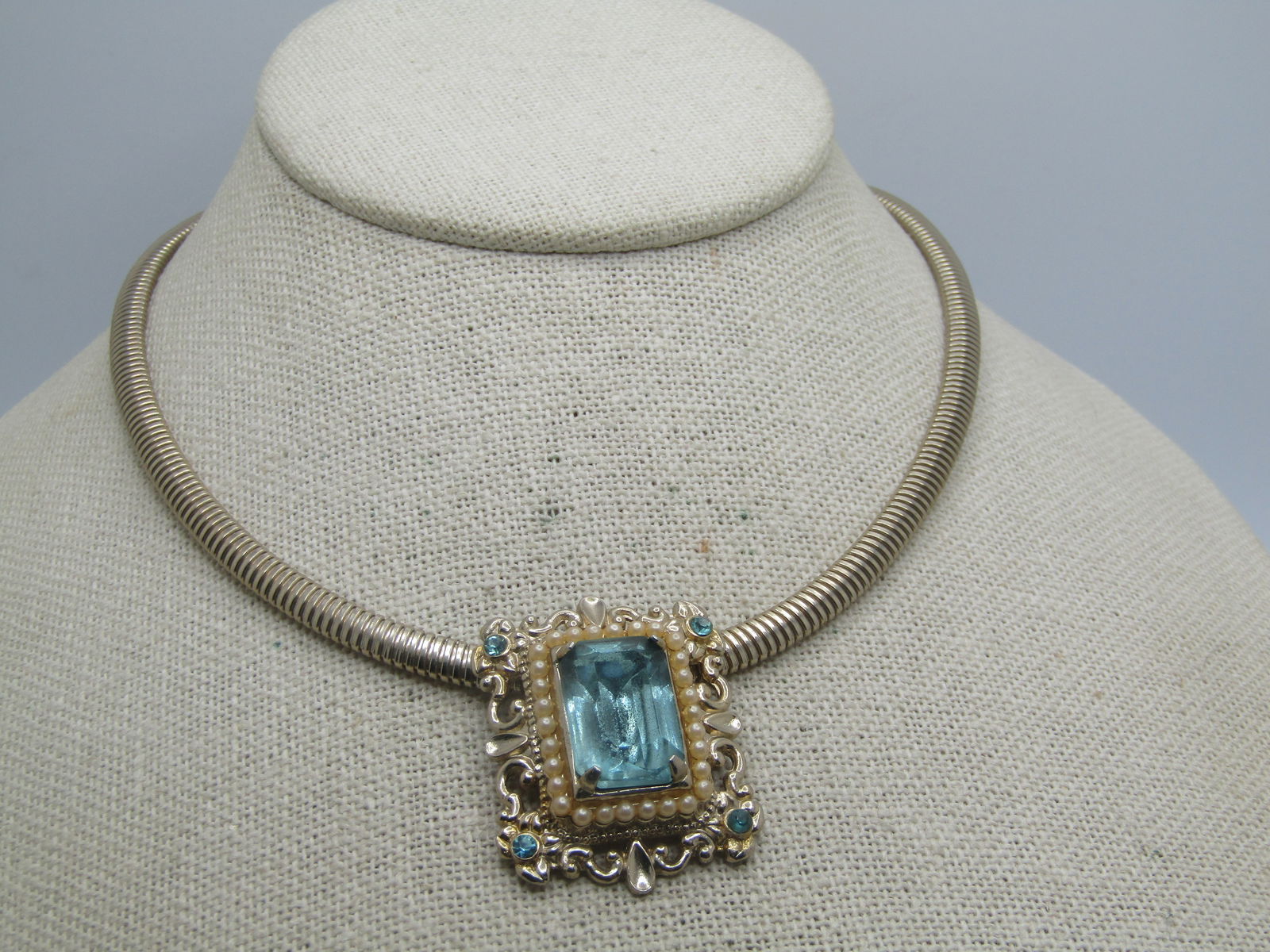 Vintage Faux Aqua & Pearl Necklace, 15.5", Omega Chain, 1970's-1980's - 4