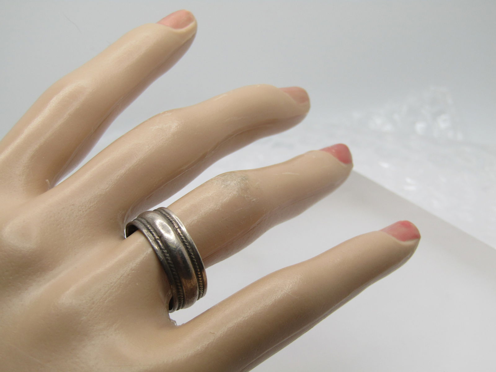 Vintage Sterling Domed Band Ring, Sz. 8, Unisex, 1970's-1980's - 5