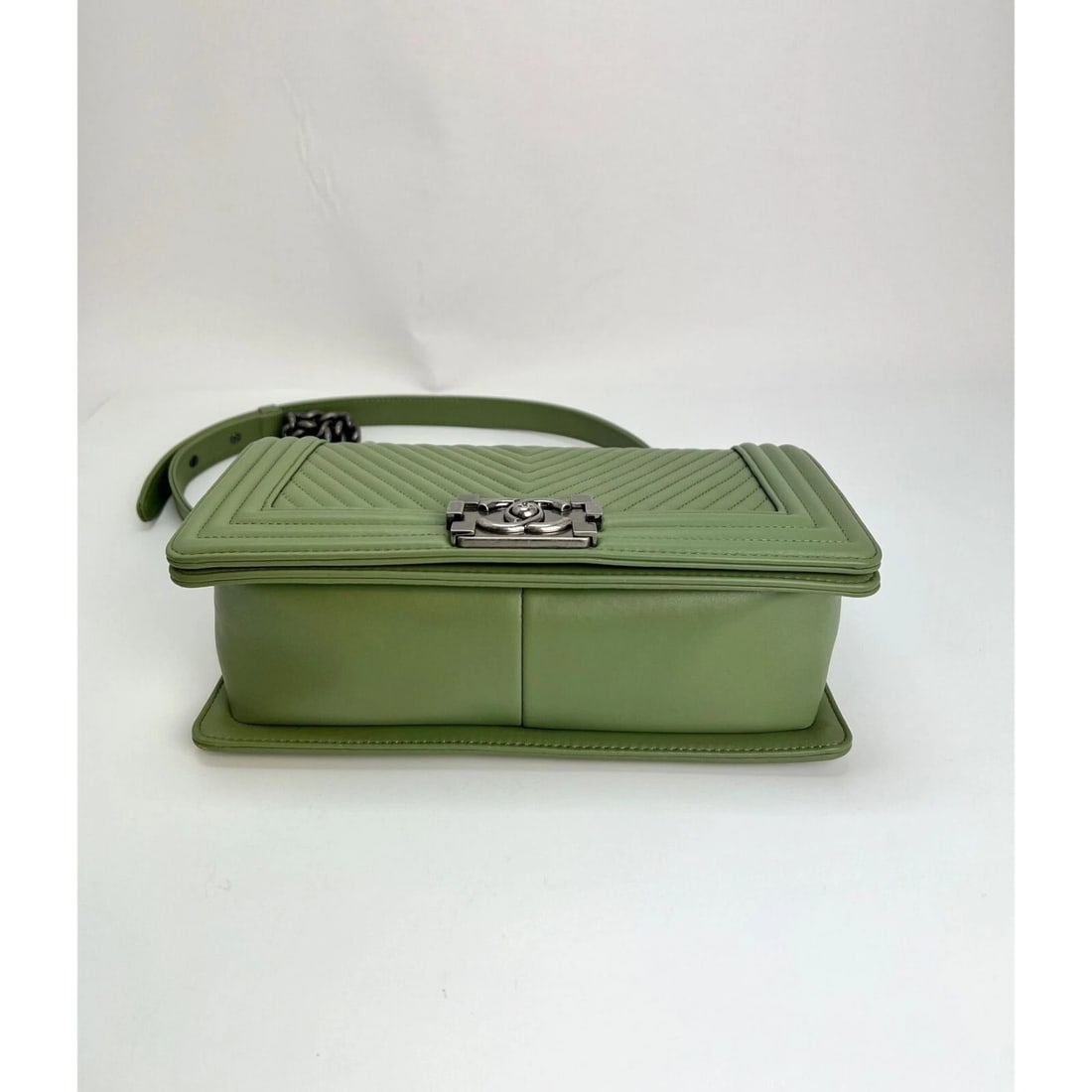 Chanel Calfskin Chevron Quilted Medium Boy Flap Light Green Bag - 5
