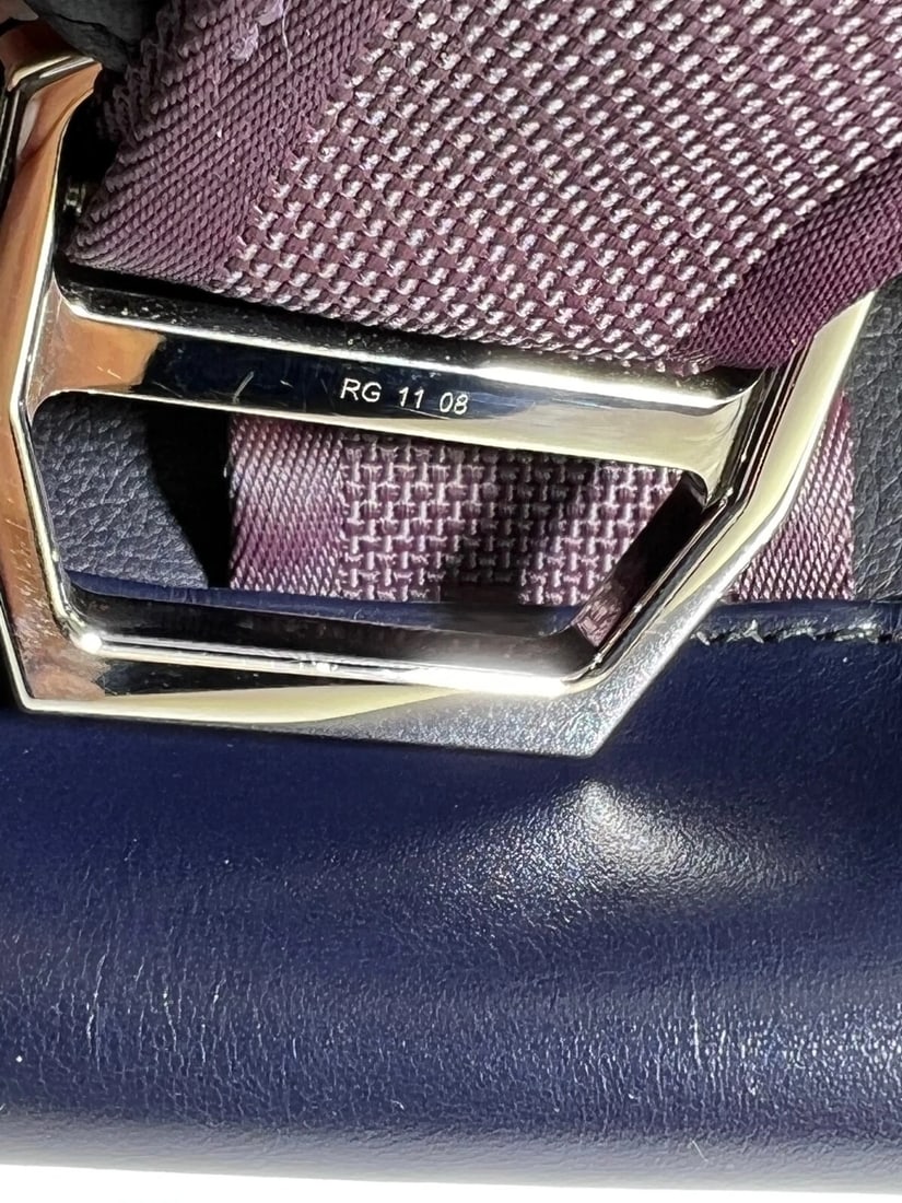 HERMÈS Messenger Cityslide Pouch Evercolor Indigo Blue Clutch Bag - 8