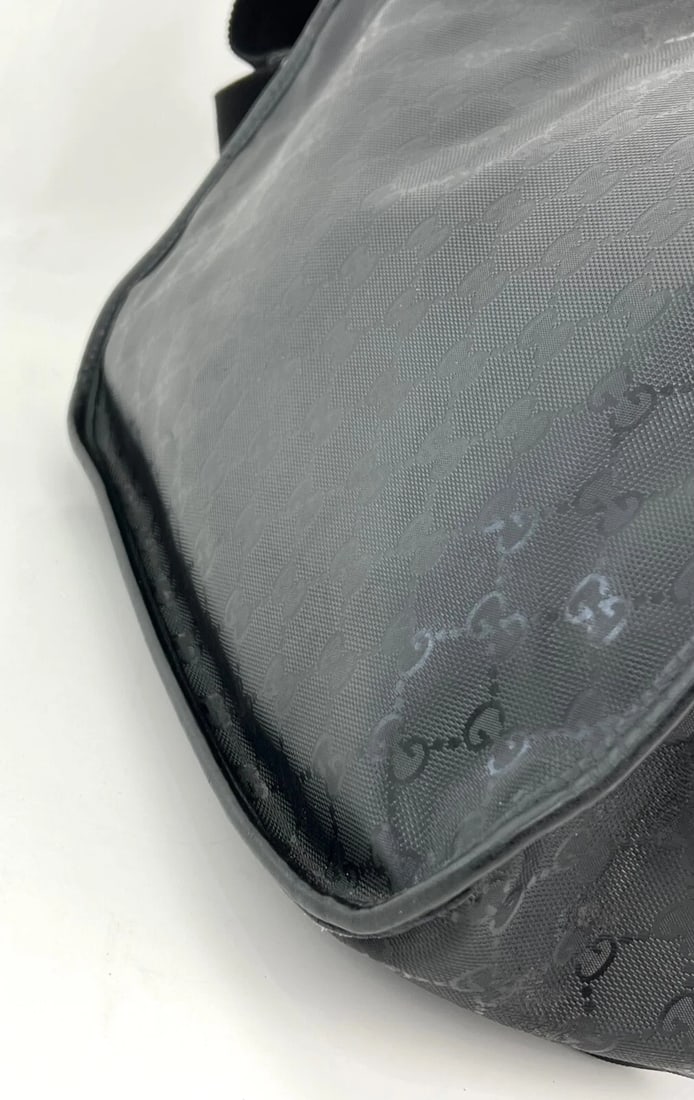 Gucci Men's Messenger GG Supreme Canvas Medium Black Buckle Flap Bag - 6