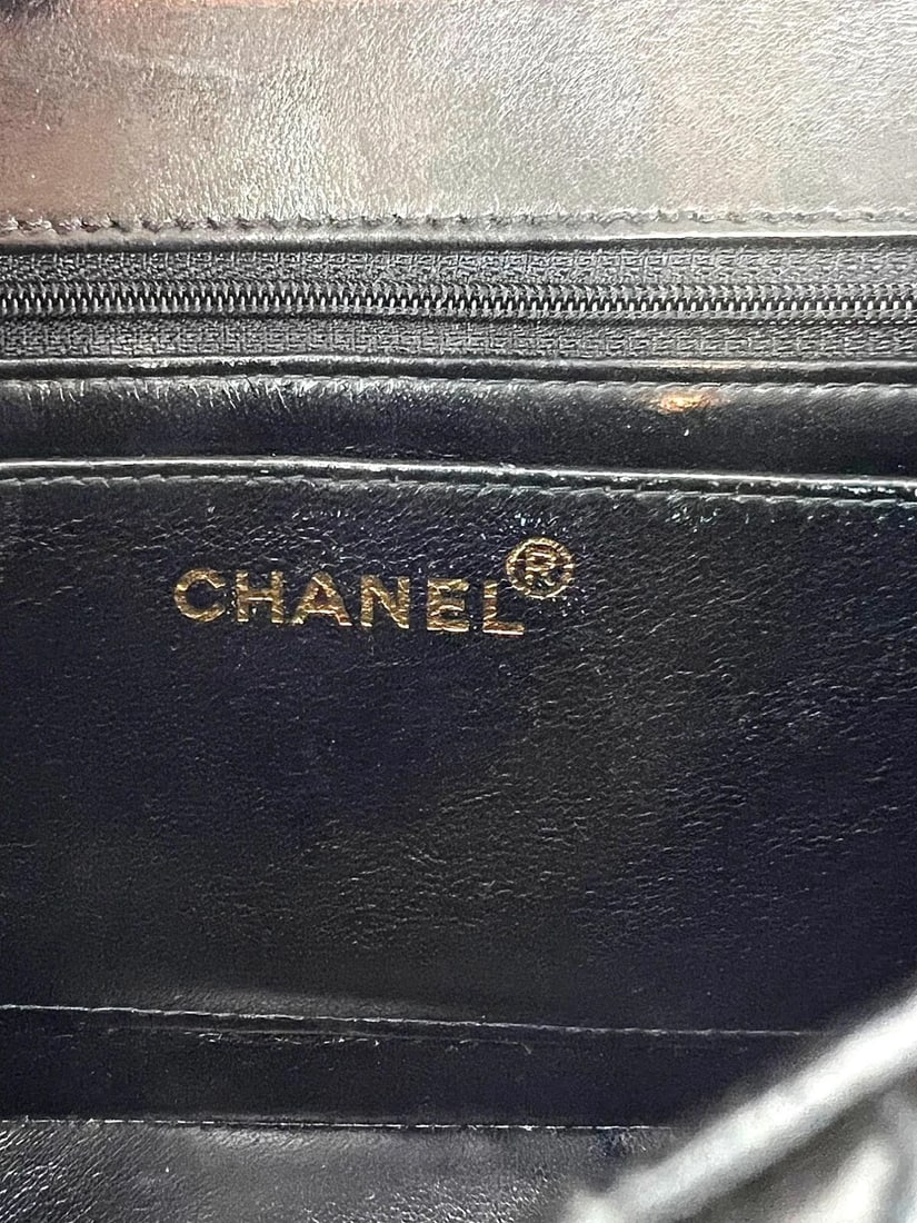 Chanel Vintage Quilted Lambskin Black Resin Chain Small Classic Single Flap - 9