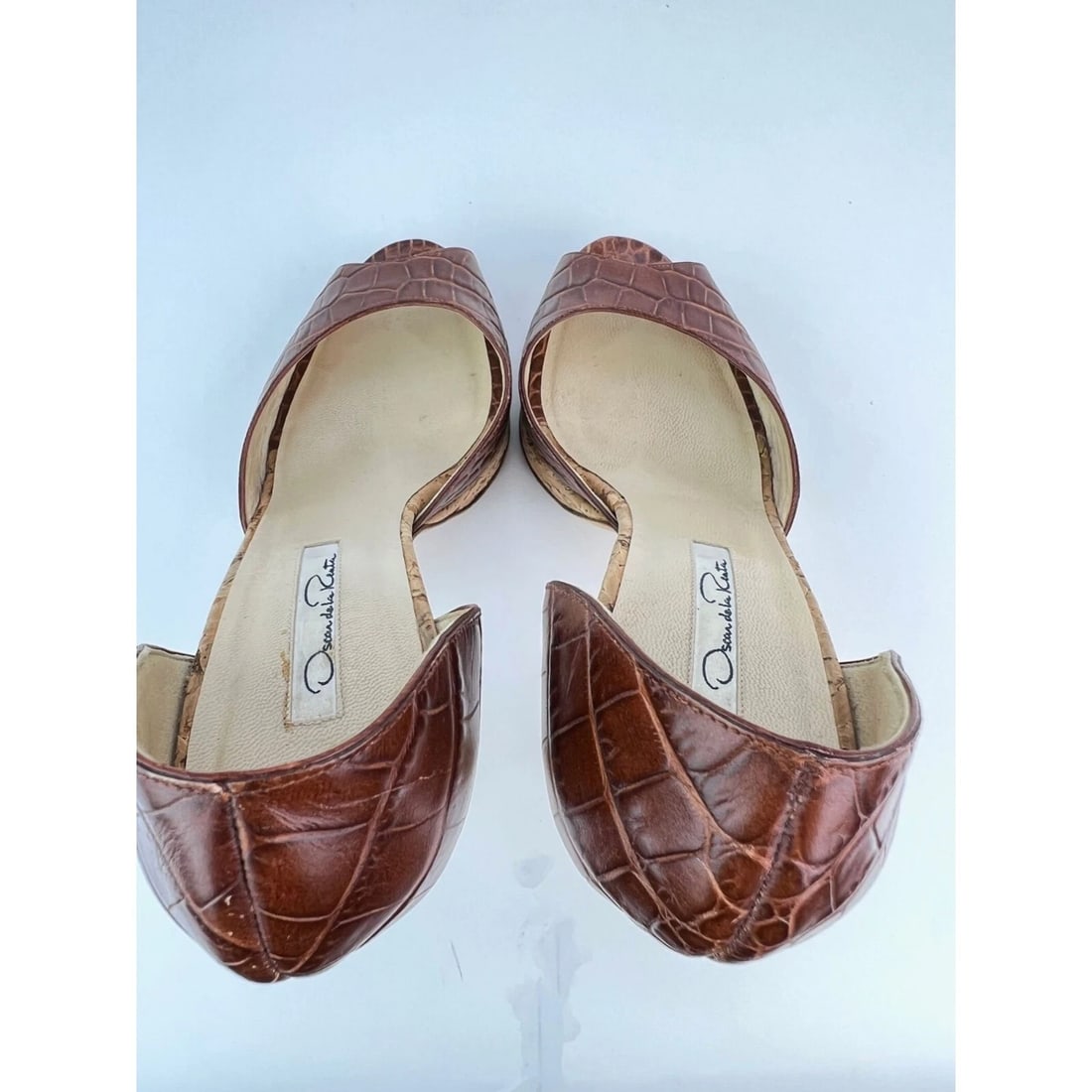 Oscar de la Renta Peep Toe Crocodile Cork Heel Shoe - 12