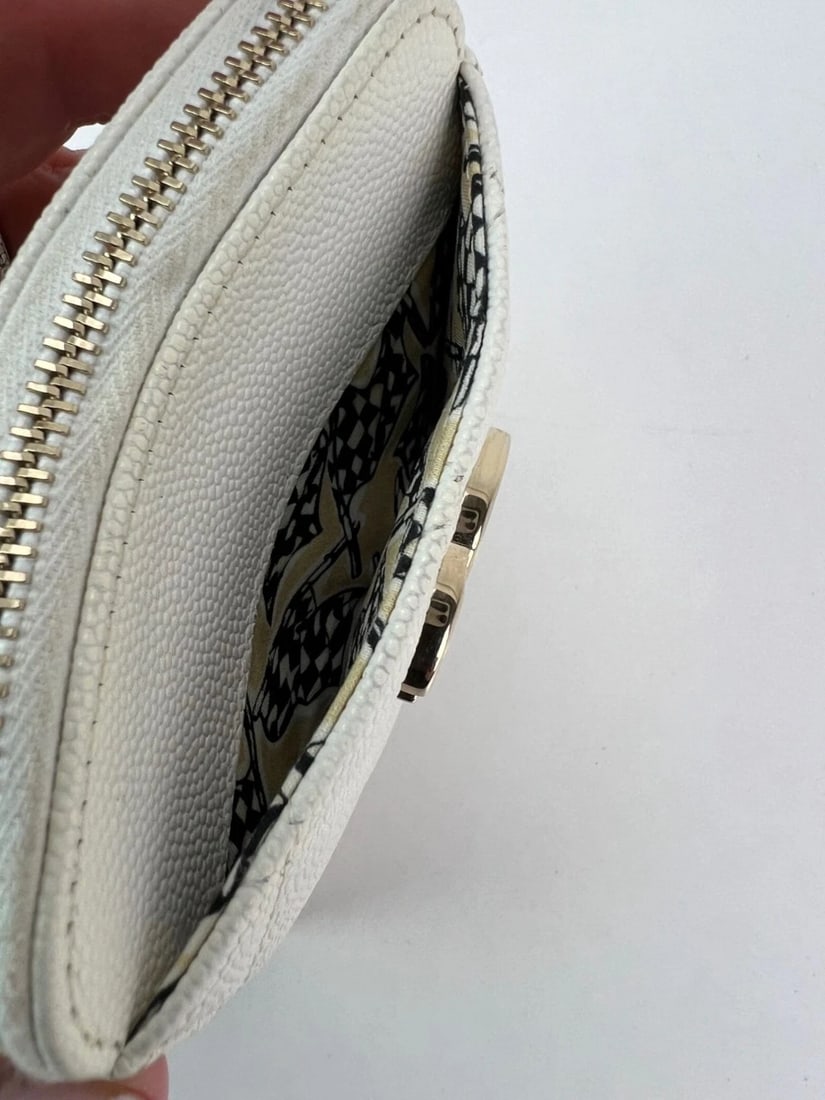 Chanel Caviar Quilted CC Zip Card Holder White Wallet - 10