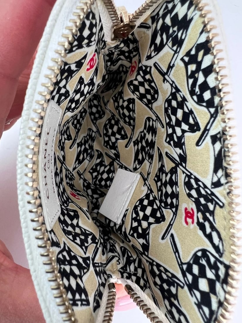 Chanel Caviar Quilted CC Zip Card Holder White Wallet - 9