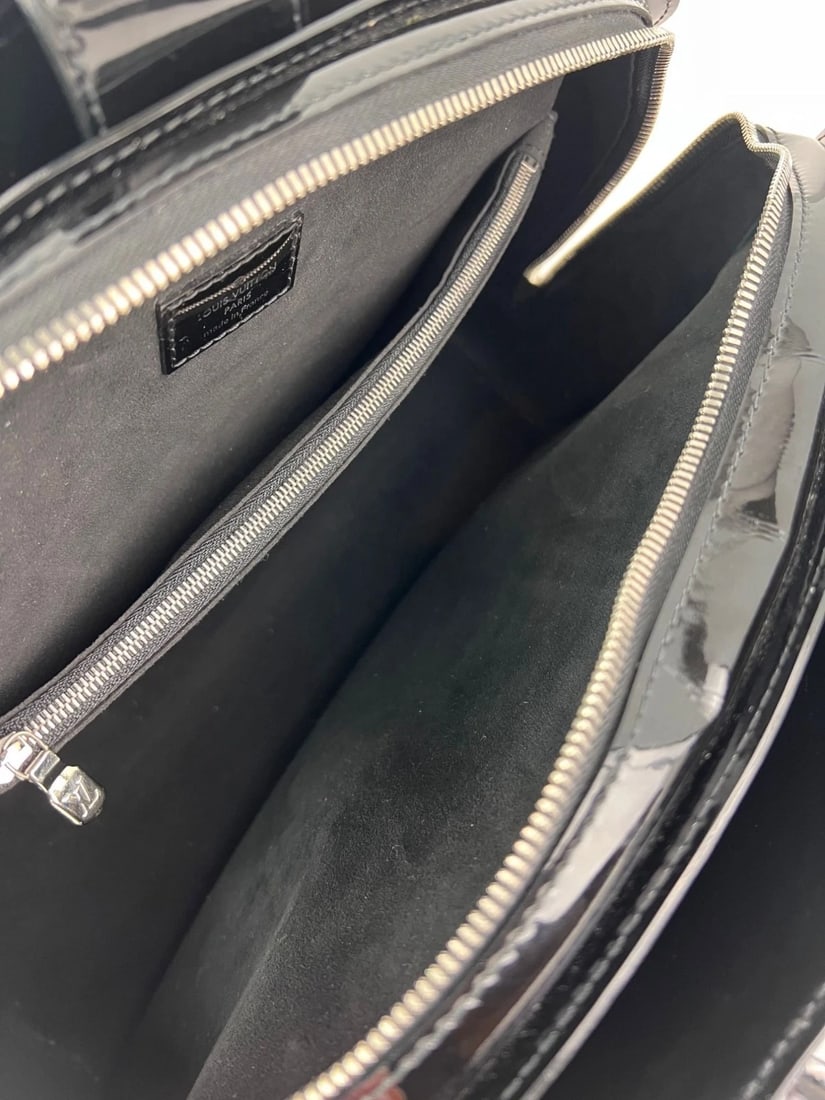 Louis Vuitton Electric Epi Pont Neuf GM Hand Bag - 13