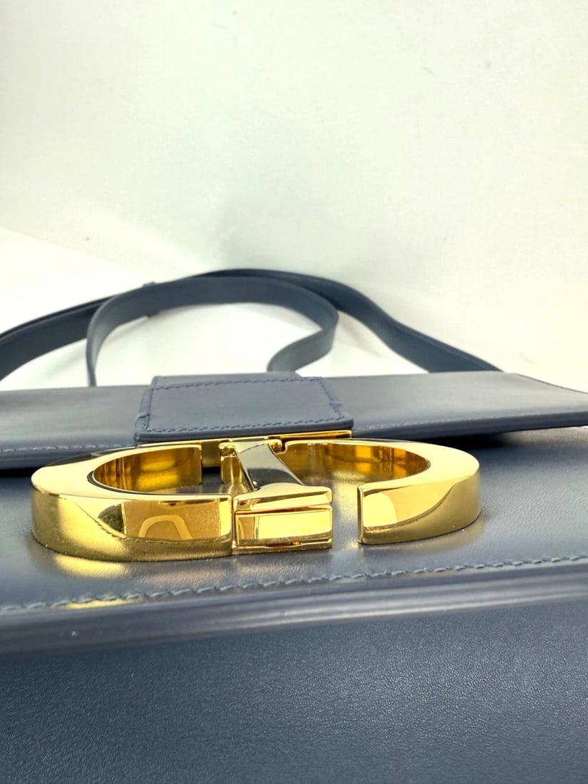 Christian Dior 30 Montaigne Smooth Calfskin Box Dark Denim Bag - 17