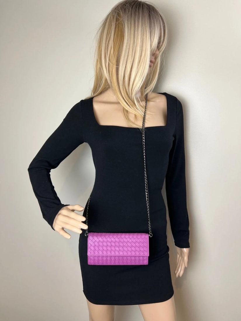 Bottega Veneta Nappa Intrecciato Contiental Flap Wallet Clutch - 12