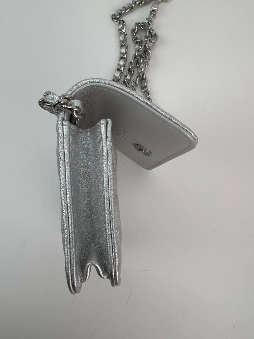 Chanel Metallic Goatskin Quilted Star Flap Waist Belt Shoulder Bag - 10