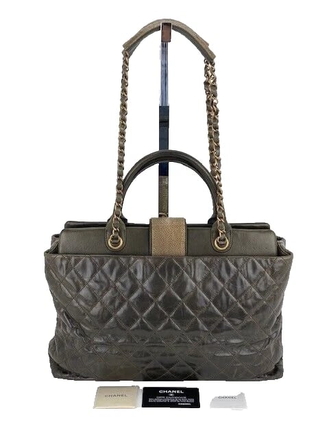CHANEL Glazed Calfskin Shagreen Large Bindi CC Grey Tote Hand Bag - 2