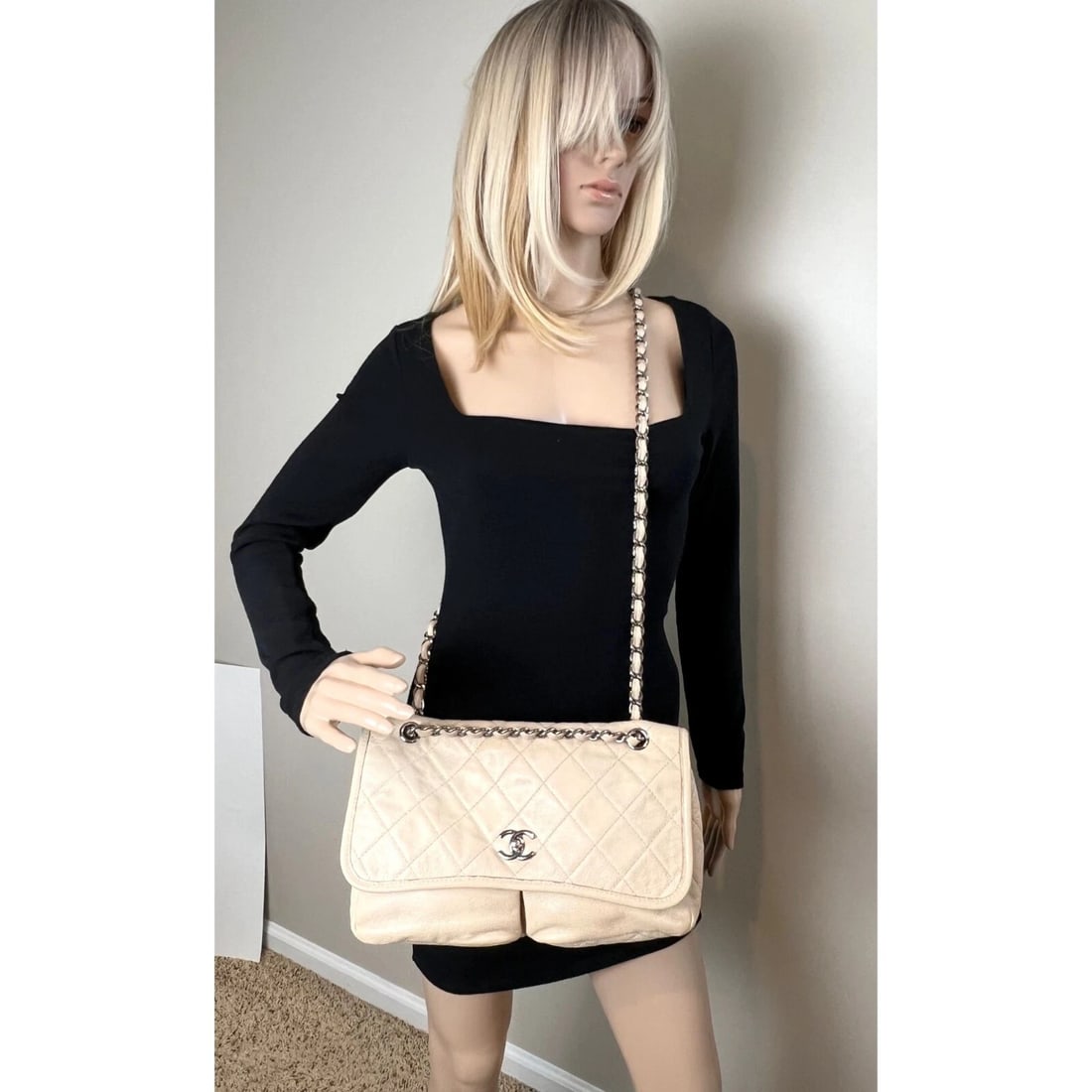 Chanel Grained leather Medium Natural Beauty Beige Flap Bag - 7