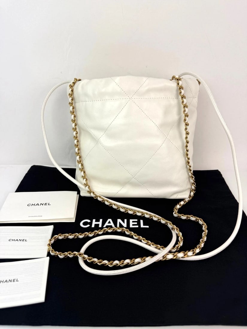 Chanel 22 Mini Shiny Calfskin Quilted White Crossbody Hand Bag - 2