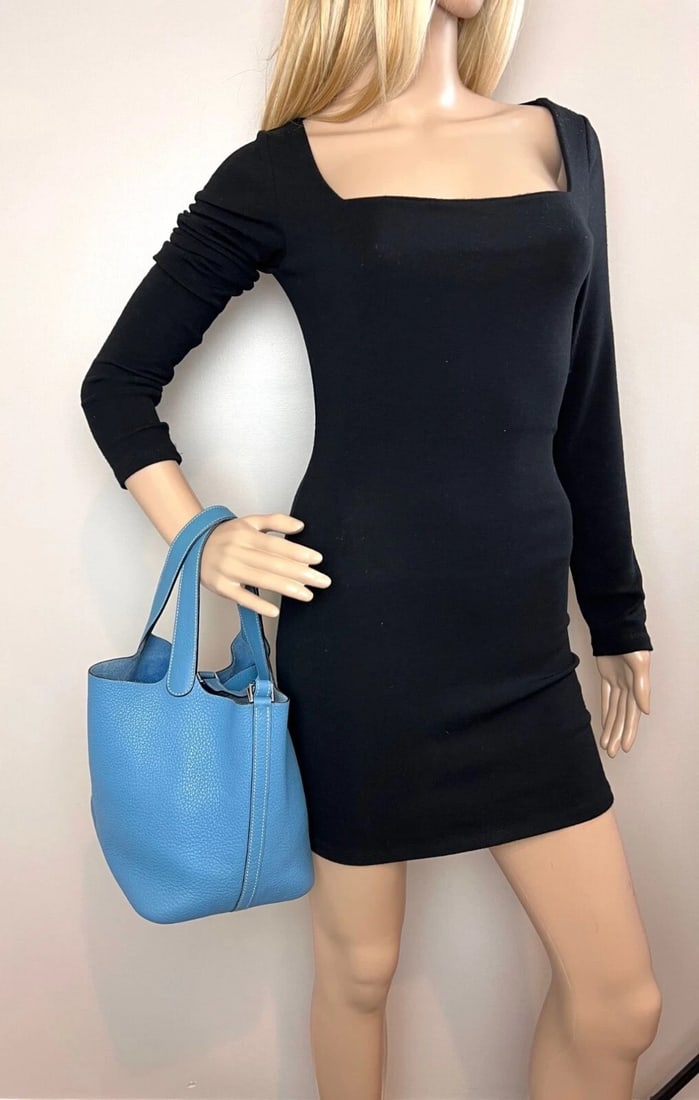 Hermes Taurillon Clemence Picotin 22 MM Blue Leather Hand Bag - 5