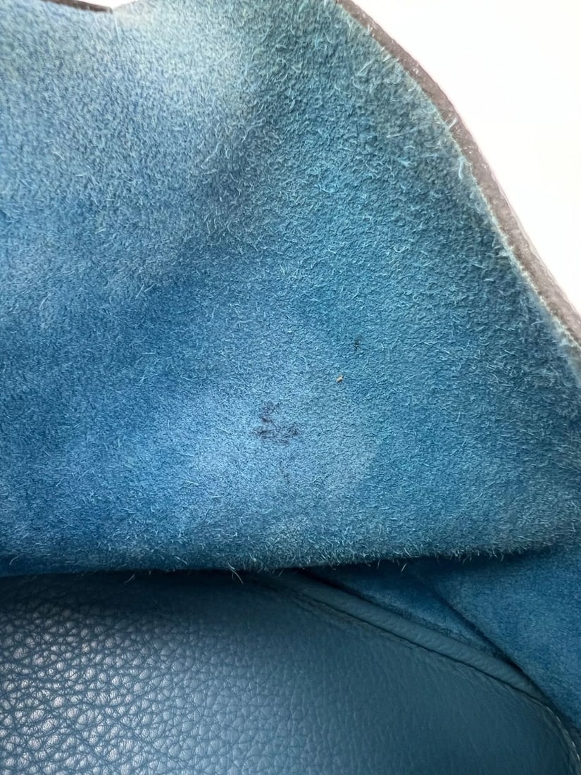 Hermes Taurillon Clemence Picotin 22 MM Blue Leather Hand Bag - 6