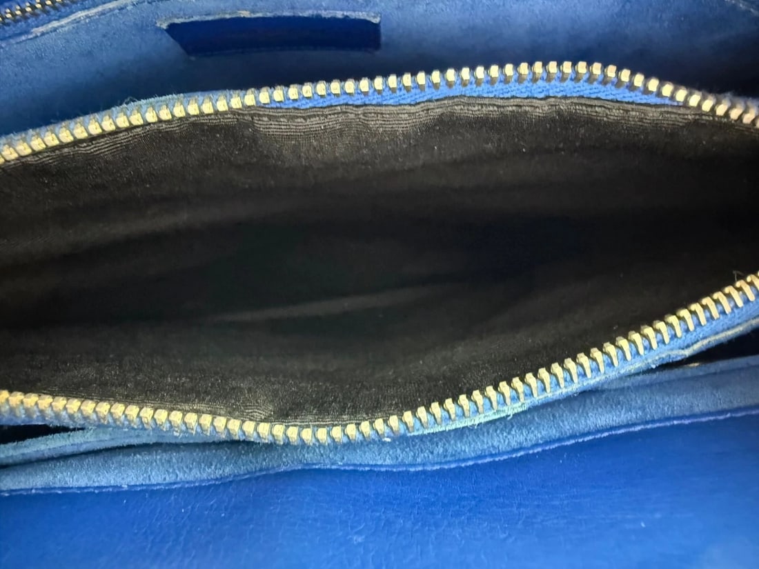 Saint Laurent Sac De Jour Blue Leather Hand Bag - 10