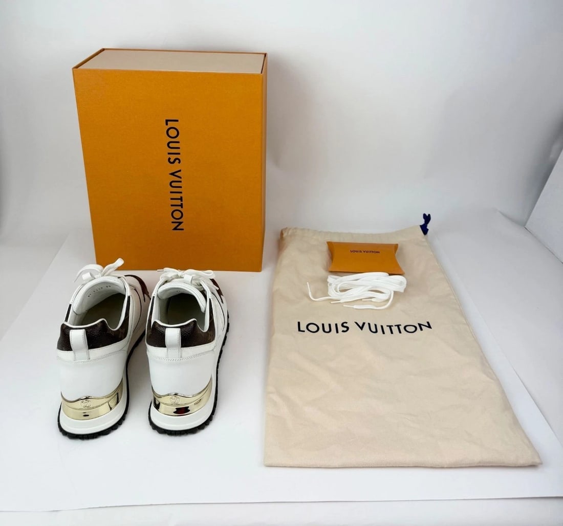 LOUIS VUITTON Run Away Lace-Up Womens Sneakers Size 39 USA 9 - 3
