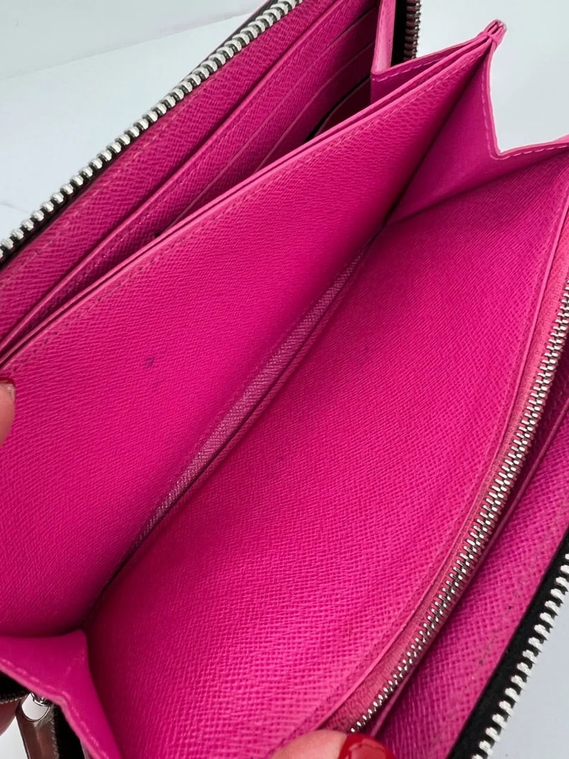 Louis Vuitton Black Epi Leather Zippy Wallet Clutch - 4