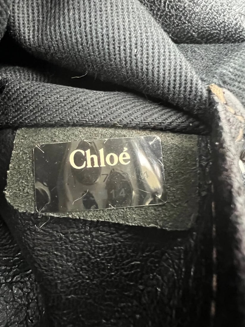 Chloe Eclipse Logo Embellished Black Leather Tote - 8