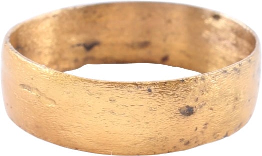 VIKING WOMAN’S WEDDING RING, SIZE 8 1/2. (1 of 5)